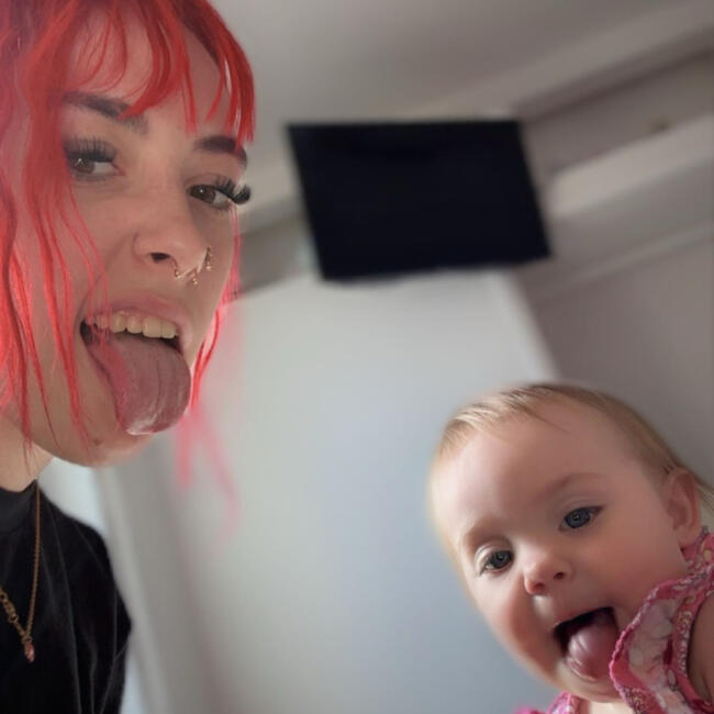 Babysitter in Sanger (California): Aubery