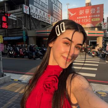 Babysitter Seoul: Lucia