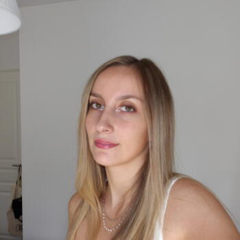 Niñera en Saint-Julien-en-Genevois: Thalia