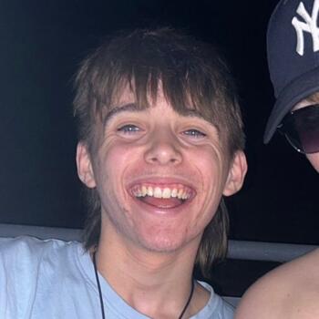 Babysitter in Milton Keynes: Nathaniel