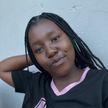 Babysitter Emalahleni: Khambi