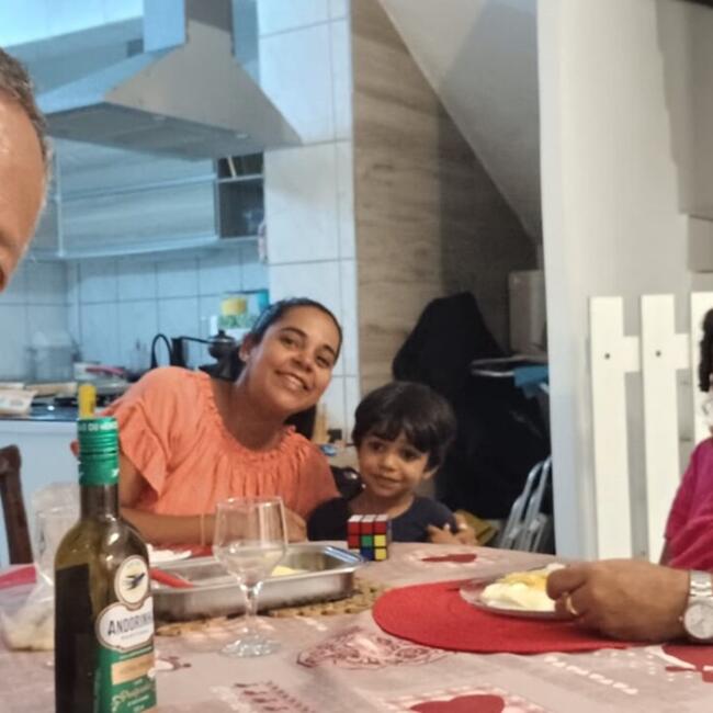 Emprego de babá em Marechal Deodoro: Jéssica