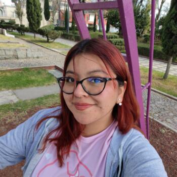 Babysitter in Toluca: Karyme Zea