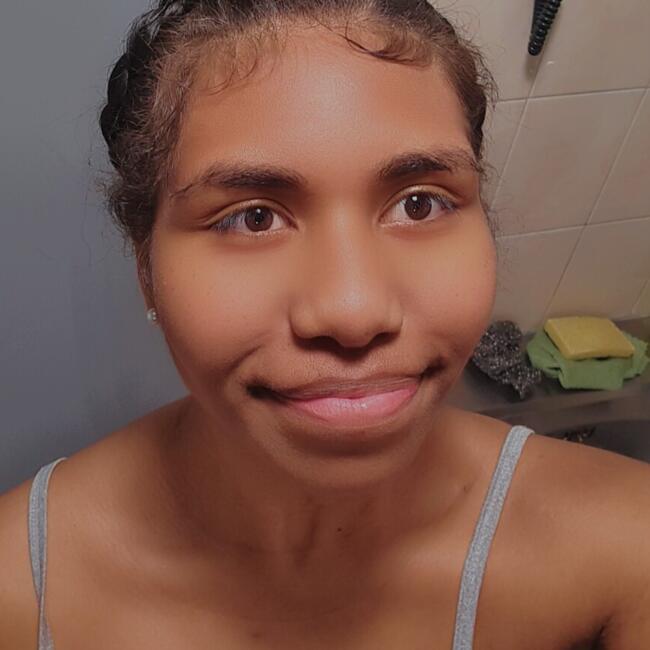 Babysitter in Fontenay-le-Comte: Eunice