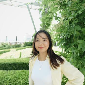 Babysitter Roma: Togzhan