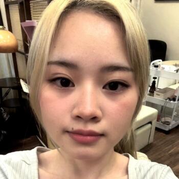 Baby-sitter Toronto: Ngọc