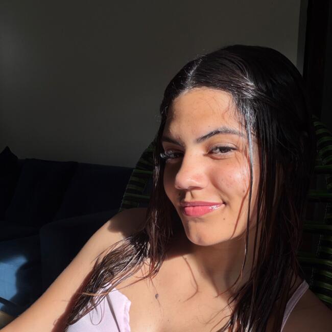 Babá em Sorriso: Sara