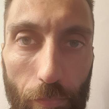 Babysitting job in Milan: babysitting job Davide