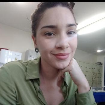 Babysitter Campo Grande: Mariana