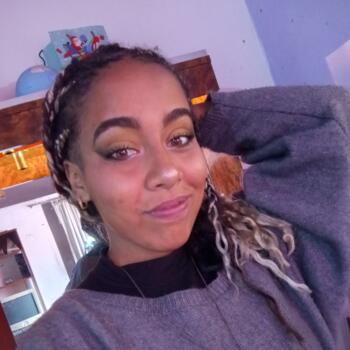 Babysitter in Caracas: Alana