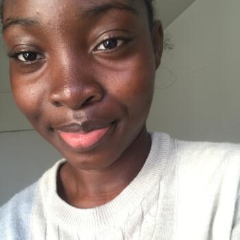 Babysitter in Ottawa: Tashanda lea