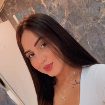 Emprego de babá em Brasília: emprego de babá Andressa