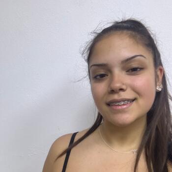 Babysitter in Valencia: Adriana
