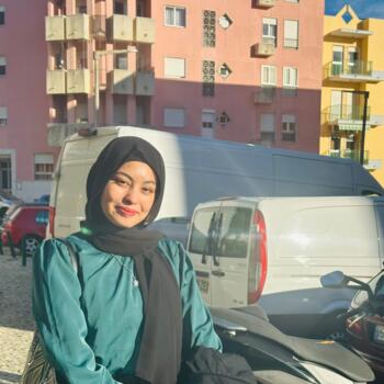 Babysitter in Torres Novas: Sumaya