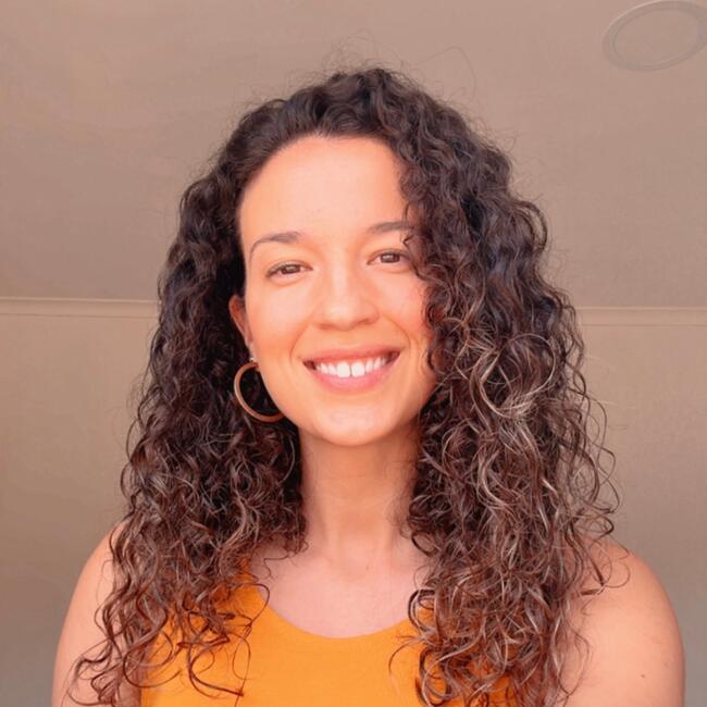 Babysitter in Coimbra: Paula