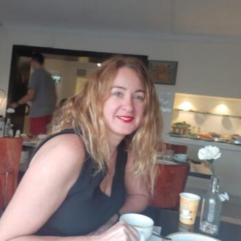 Babysitter in Ramat Gan: לימור