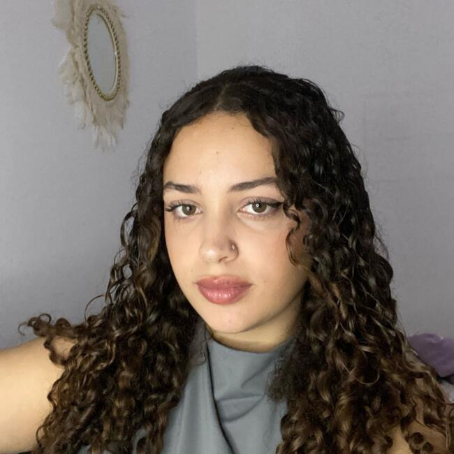 Babysitter in Faro: Soraia