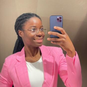 Babysitter em Porto: Francesa