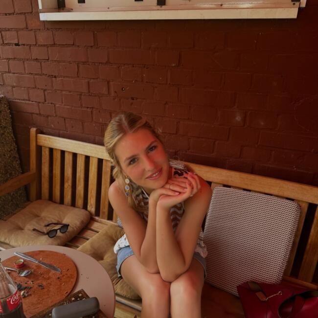 Babysitter στην περιοχή Milan (Lombardia): Annabel