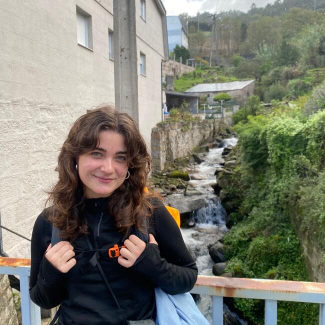 Babysitter in Camarate: Sonia