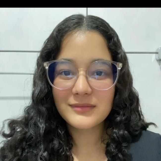 Babysitter in Maceió: Maria Crisllayny