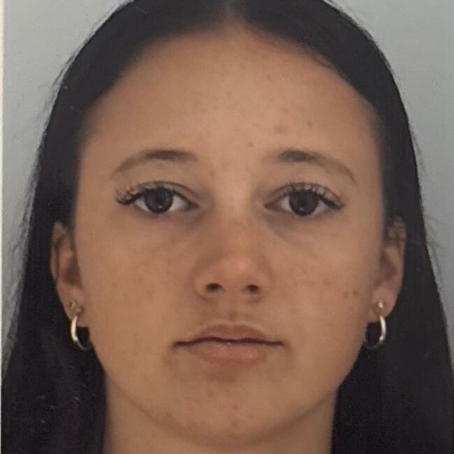 Babysitter in Rennes: Zoe