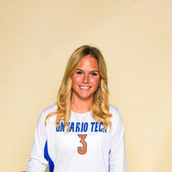 Baby-sitter Saskatoon: Olivia