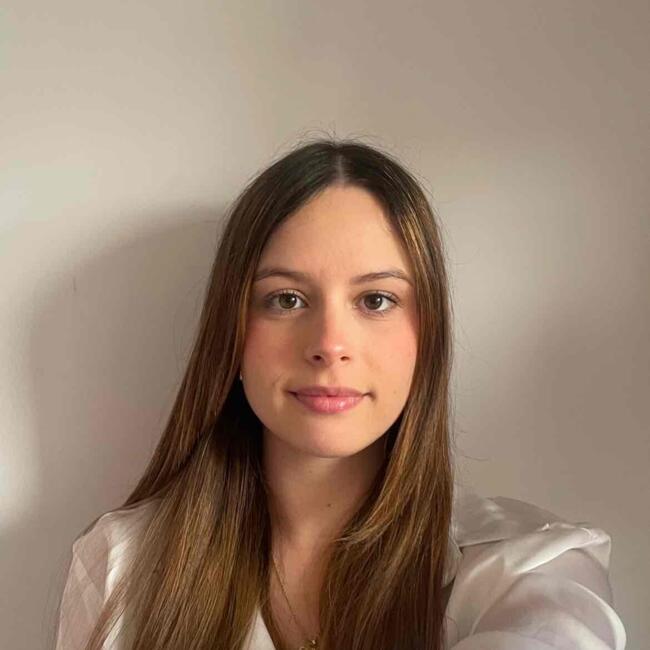 Babysitter in Gijón: Alba