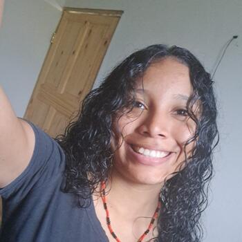 Niñera en David: Omayra