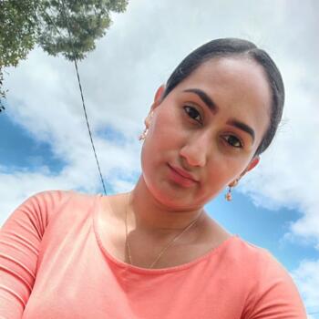 Babysitter in Cuenca: Evelyn