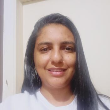 Babá Contagem: Paula