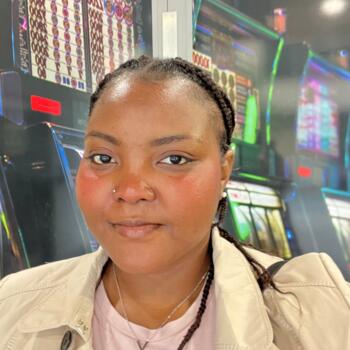 Babysitter in Rosport: Françoise