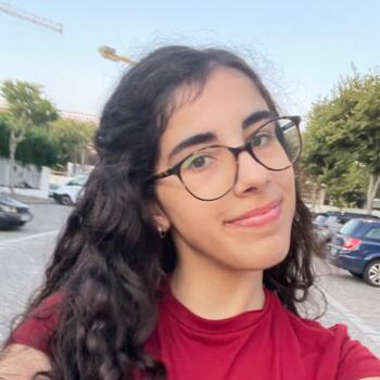 Babysitter in Fajozes: Gabriela