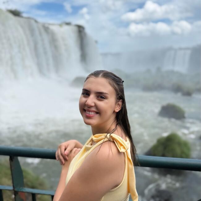 Babá em Araçatuba: Beatriz