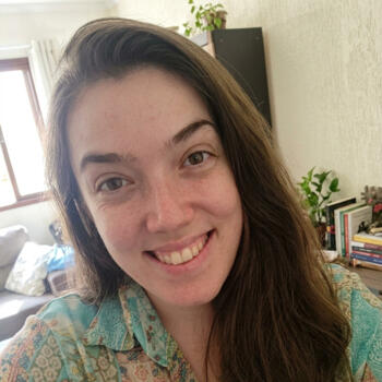 Babysitter in Porto Alegre: Débora