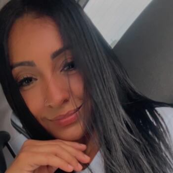 Babysitter in Duque de Caxias: Maria