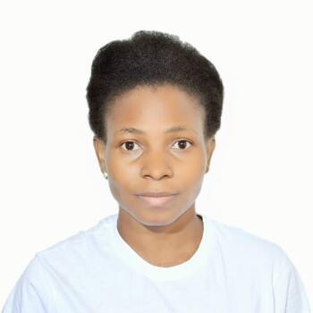 Babysitter in Dubai: Stella