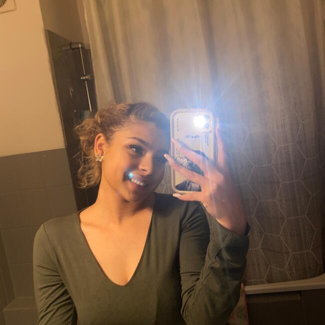 Agencja opiekunek dla dzieci w Wrocław: Scarlet