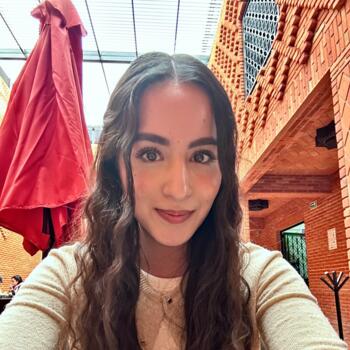Nounou à Sydney: Yesi