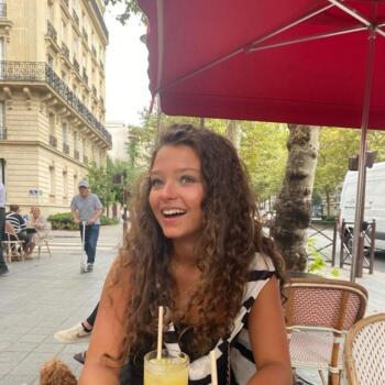Babysitter in Houilles: Eva