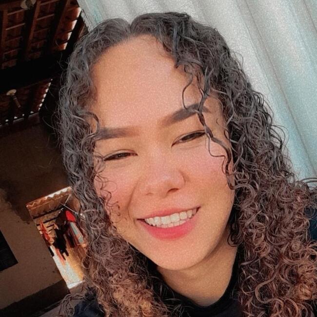 Babá em Hortolândia: Atalia