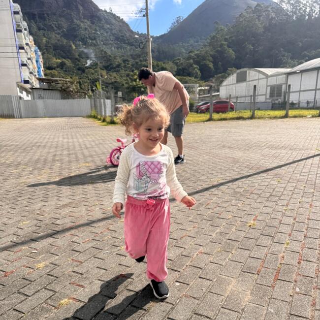 Emprego de babá em Rio das Ostras: Carolina