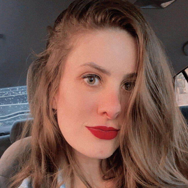 Babysitter in Chapecó: Caroline