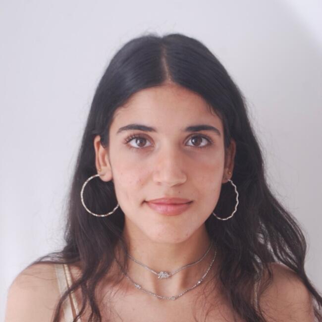 Babysitter in Mahdia: Maryem