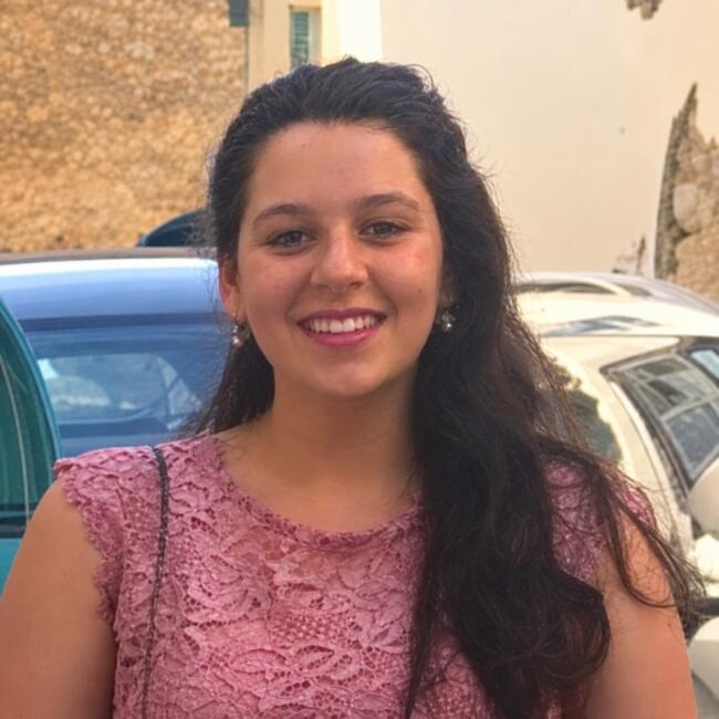 Babysitter em Viseu: Iara