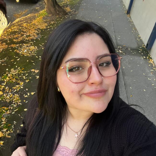 Babysitter in San Carlos: Krishna belen