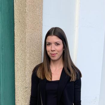 Babysitter em Oliveira do Bairro: Melanie