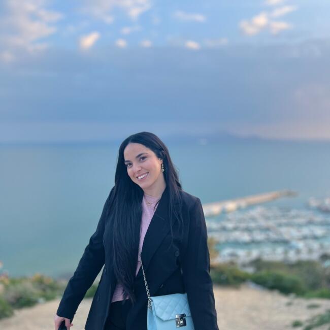 Babysitter in Tunis: Siwar