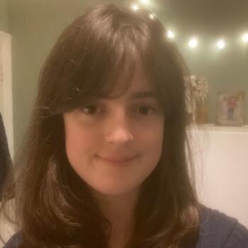 Babysitter in Carshalton: Laura Joy
