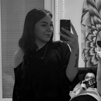 Bébiszitter Pákozd területén: Nyari